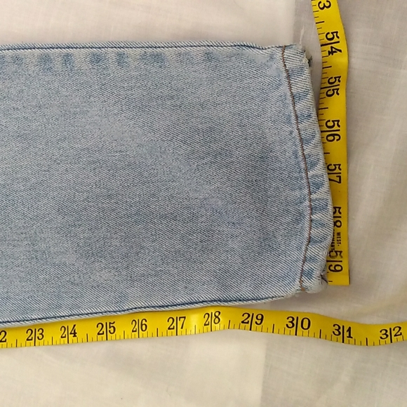 VINTAGE BHDC Button Fly High Waist Tapered Leg 'Mom' Jeans / Distressed Denim - Picture 9 of 15